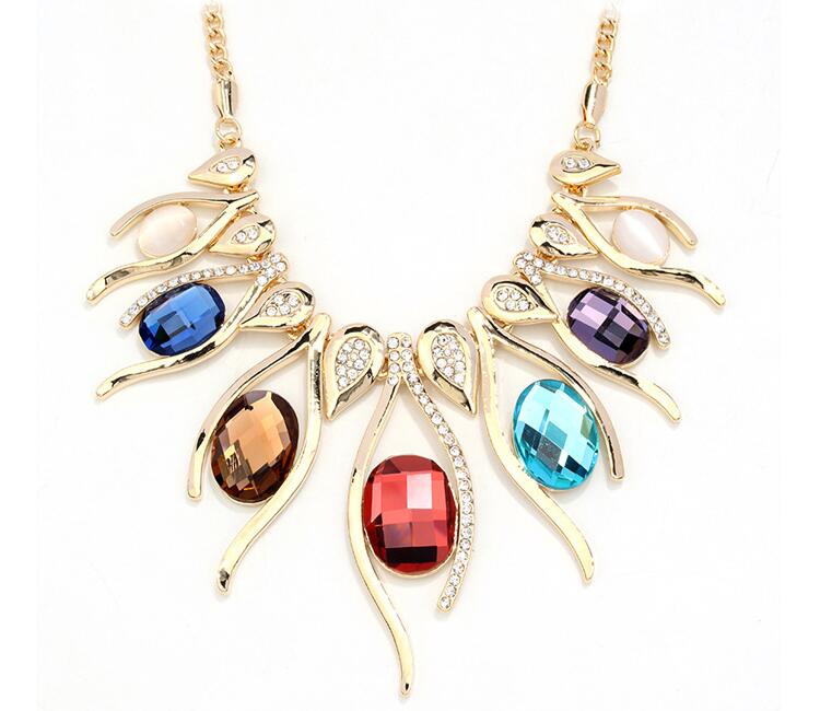 Hyperbole Big Necklaces & Pendants For Women Vintage Egg Shape Crystal Flower Pendant Necklace
