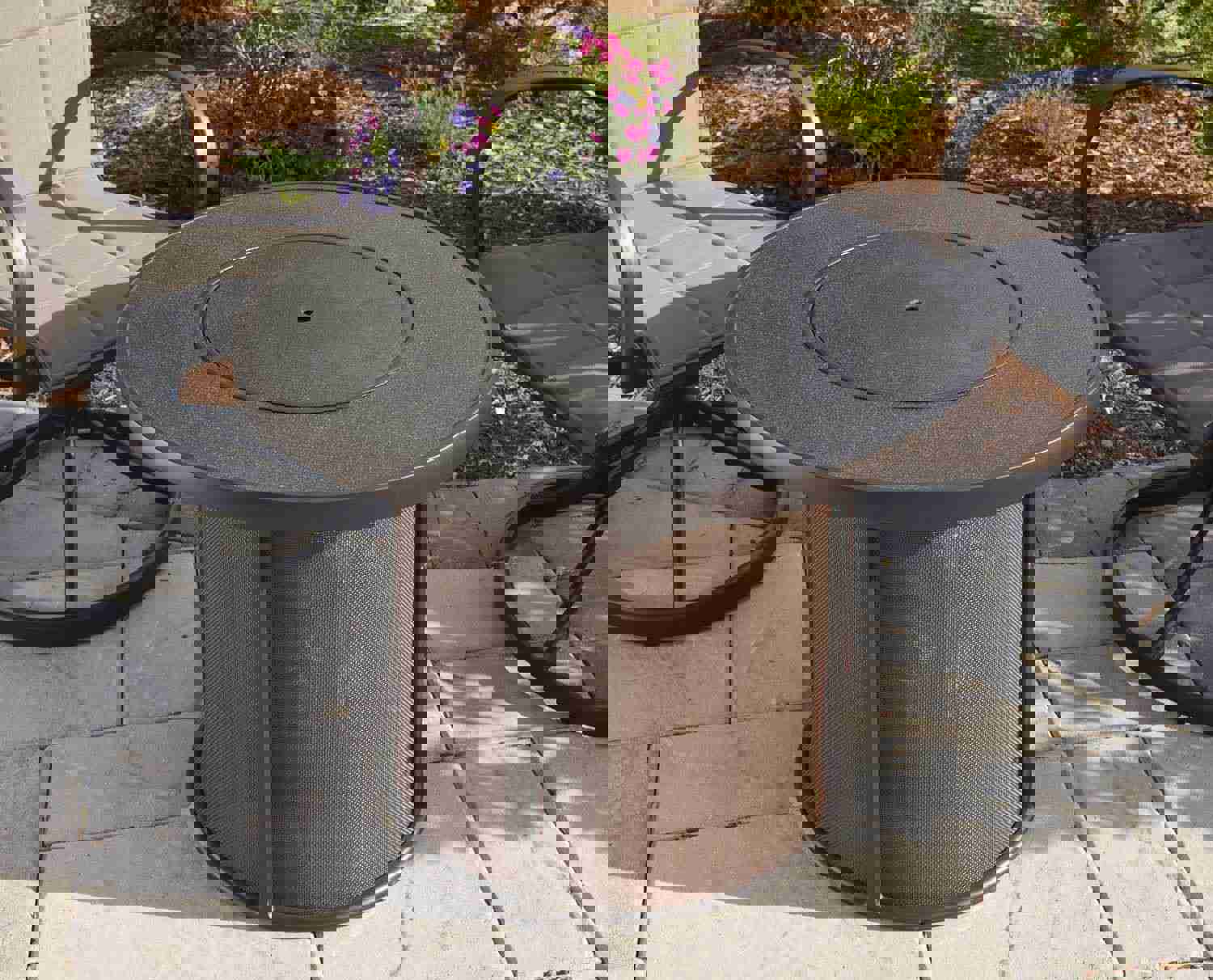 Outdoor Greatroom Brown Stonefire Round Gas Fire Pit Table - SF-32-K