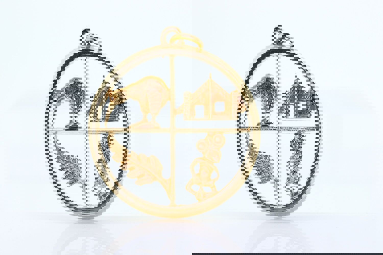 14k Gold New Zealand Themed Pendant Medallion with Kiwi Bird and Fern Design