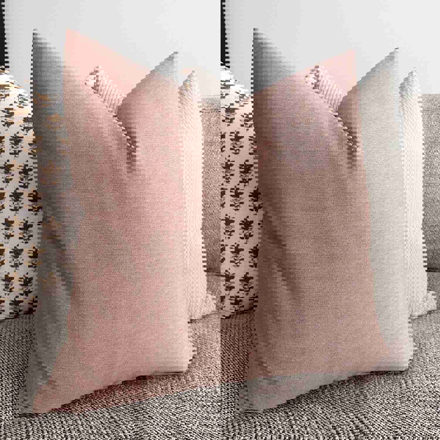Seashell Pink Indoor/Outdoor Pillow Cover