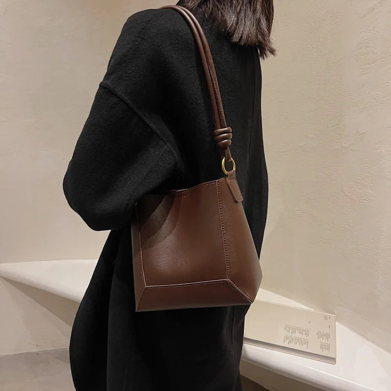 Lkblock Fashion Large Capacity Shoulder Crossbody Bag for Women - Retro PU Bucket Tote