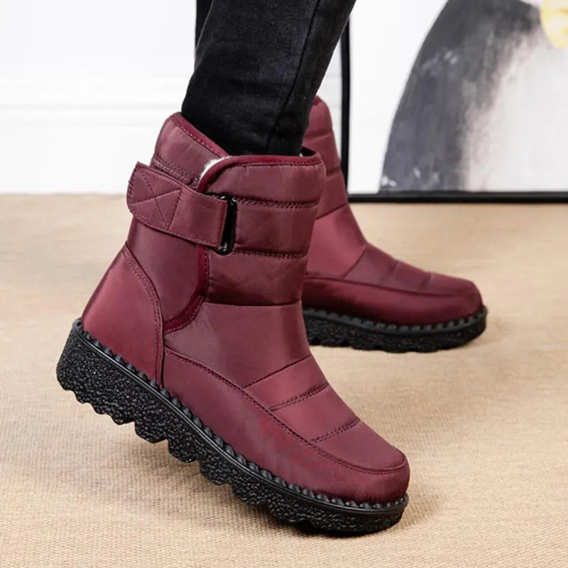 Women's Snow Boots - Plush Slip-On Platform Ankle Boots with Fur, Waterproof & Chunky Winter Shoes