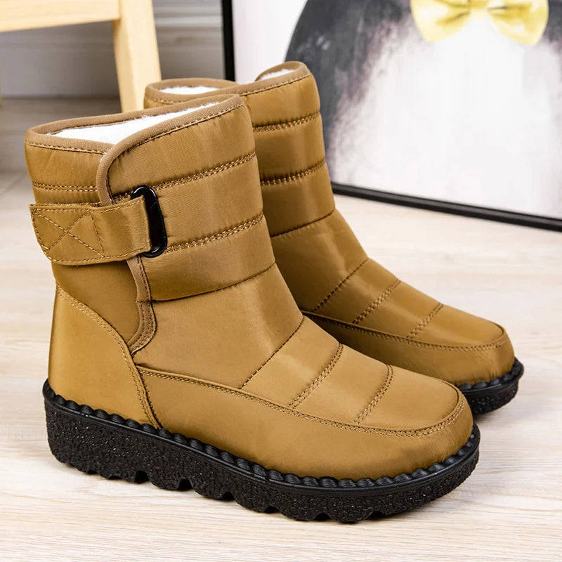 Women's Snow Boots - Plush Slip-On Platform Ankle Boots with Fur, Waterproof & Chunky Winter Shoes