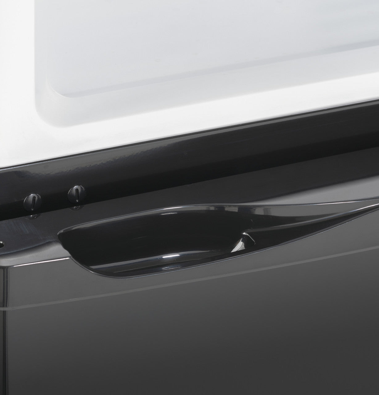 GE Appliances 9.8 Cu. Ft. 12 Volt DC Power Top-Freezer Refrigerator - Black