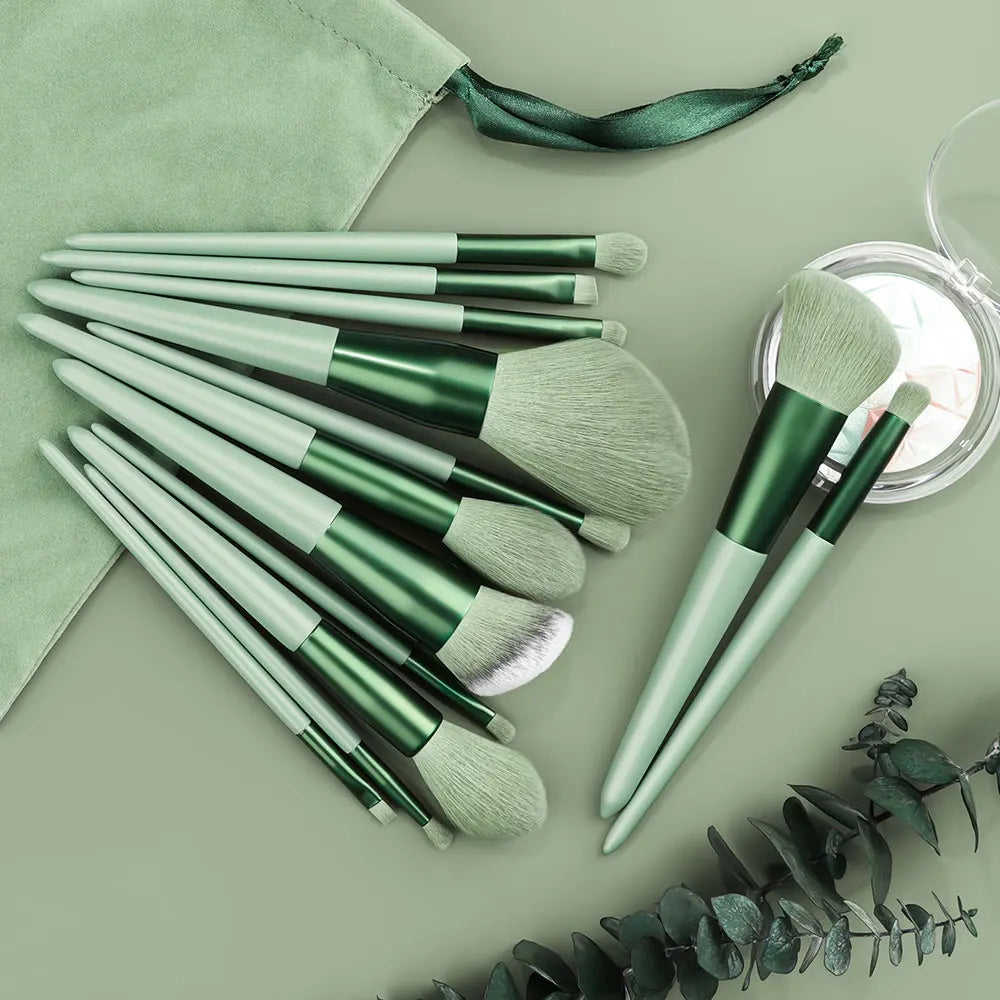 13pcs Makeup Brushes Set - Soft and Fluffy Concealer Brush for Women