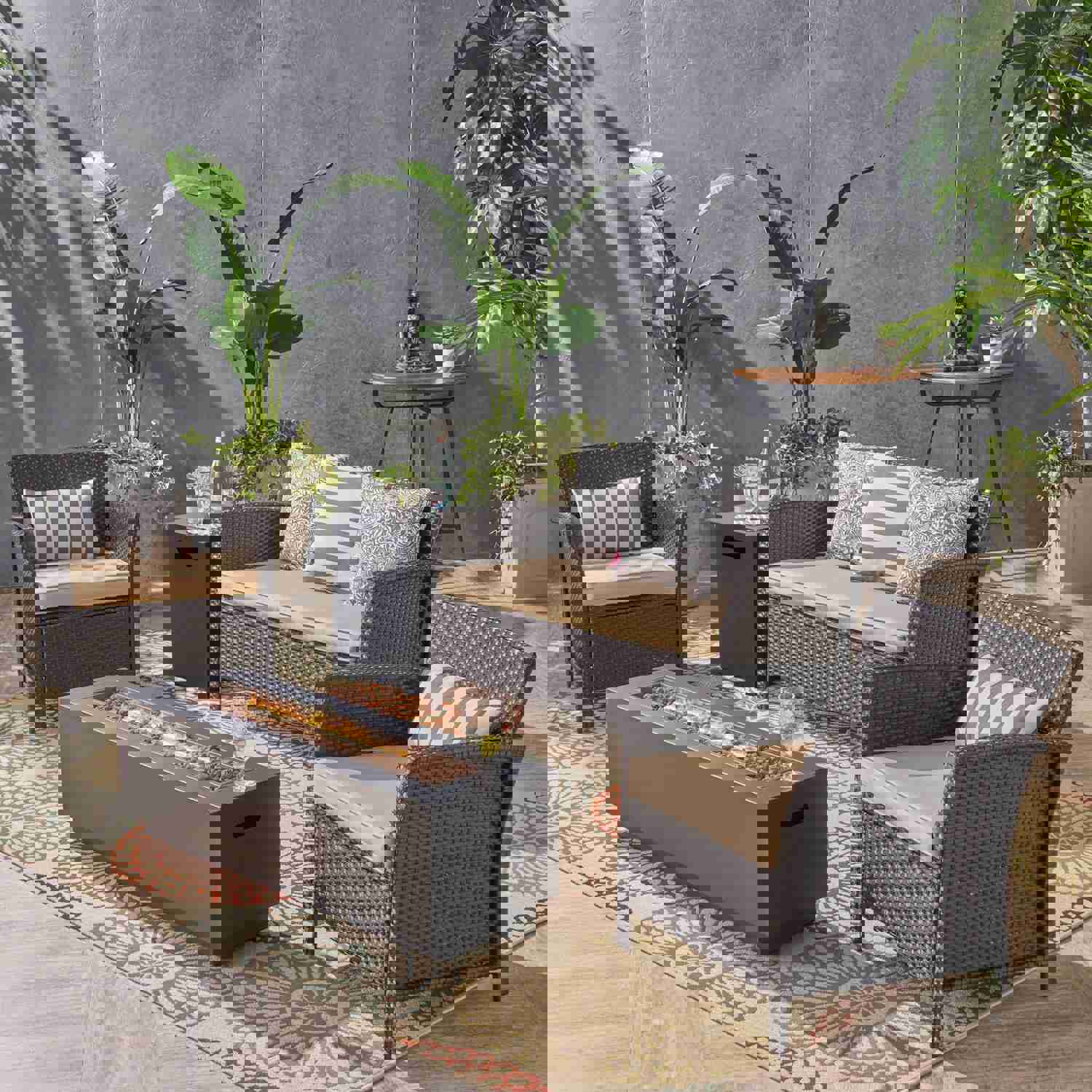 Outdoor 4 Seater Wicker Chat Set with Fire Pit - NH524503