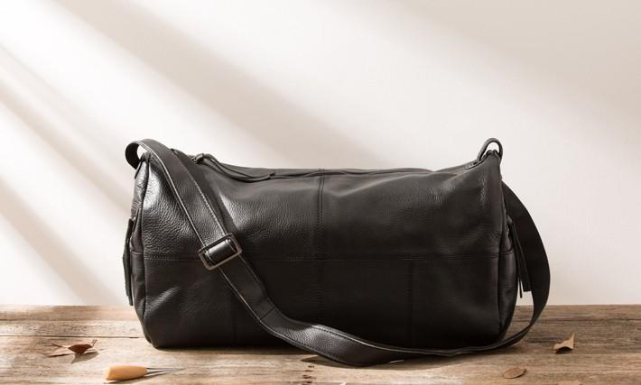 Cool Black Leather Men's Weekender Bag