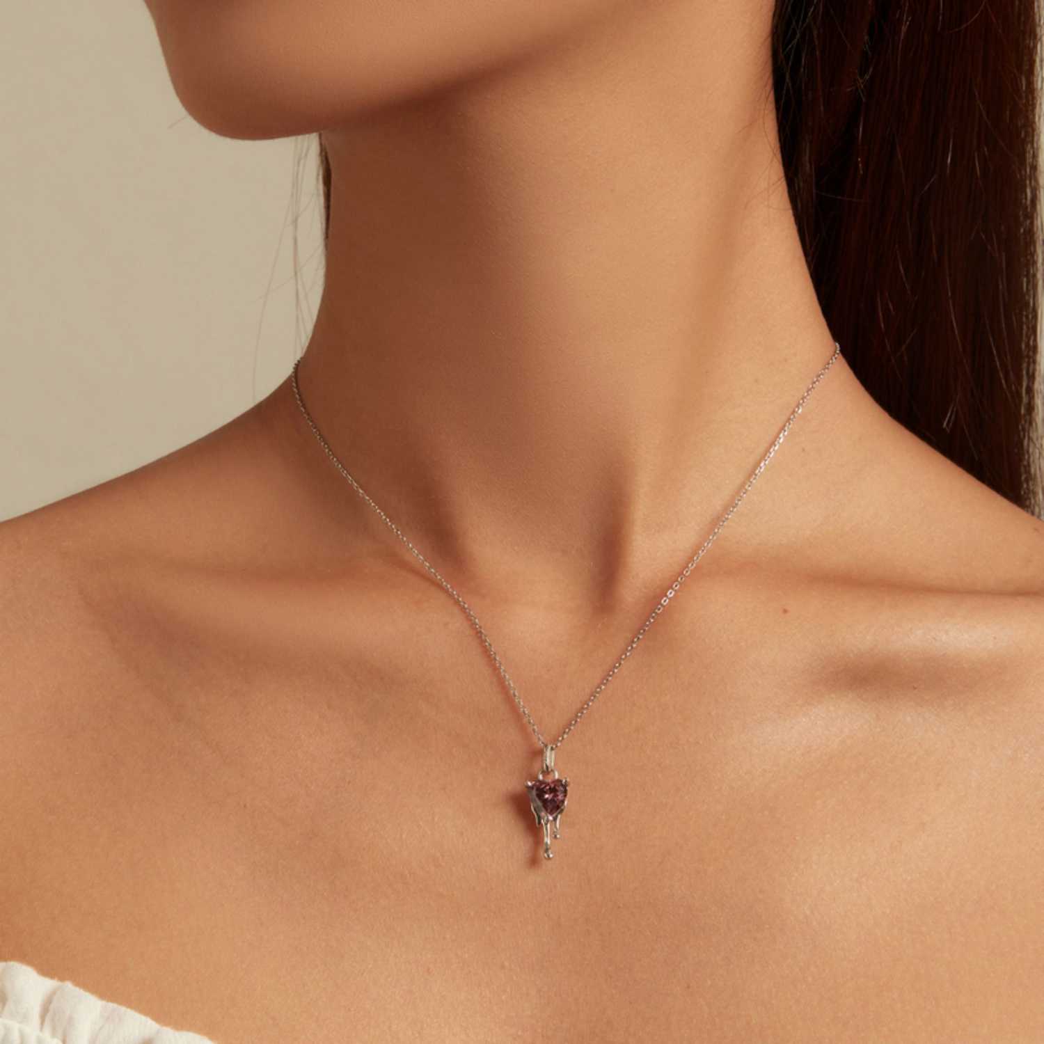 Heart Shape S925 Sterling Silver Necklace with Zirconia Diamond - Elegant Gift for Women