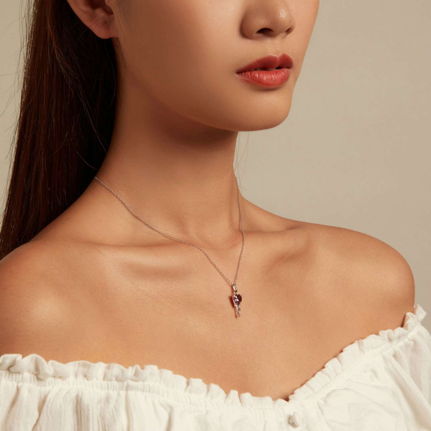 Heart Shape S925 Sterling Silver Necklace with Zirconia Diamond - Elegant Gift for Women