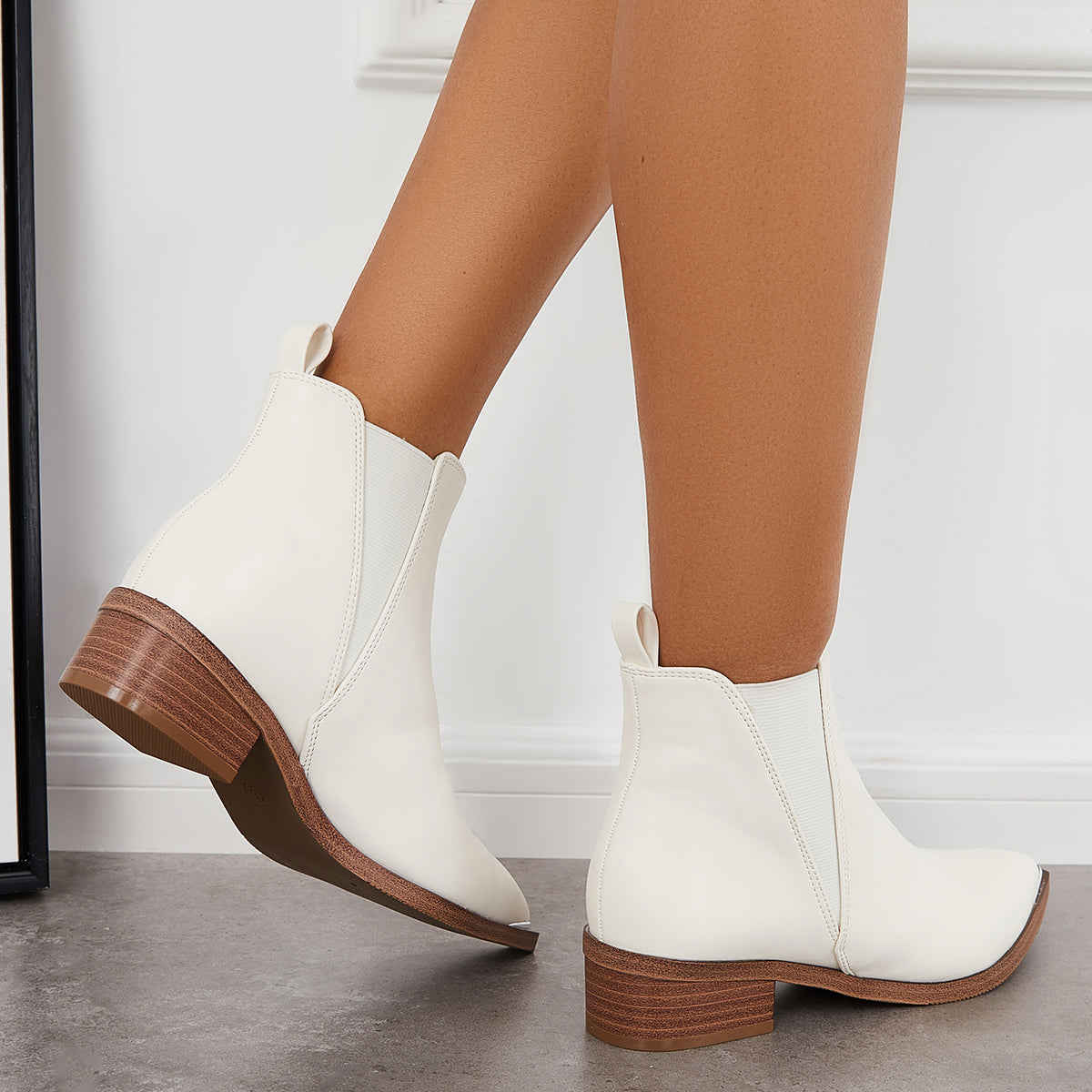 Women's Pointed Toe Western Ankle Boots with Chunky Heel