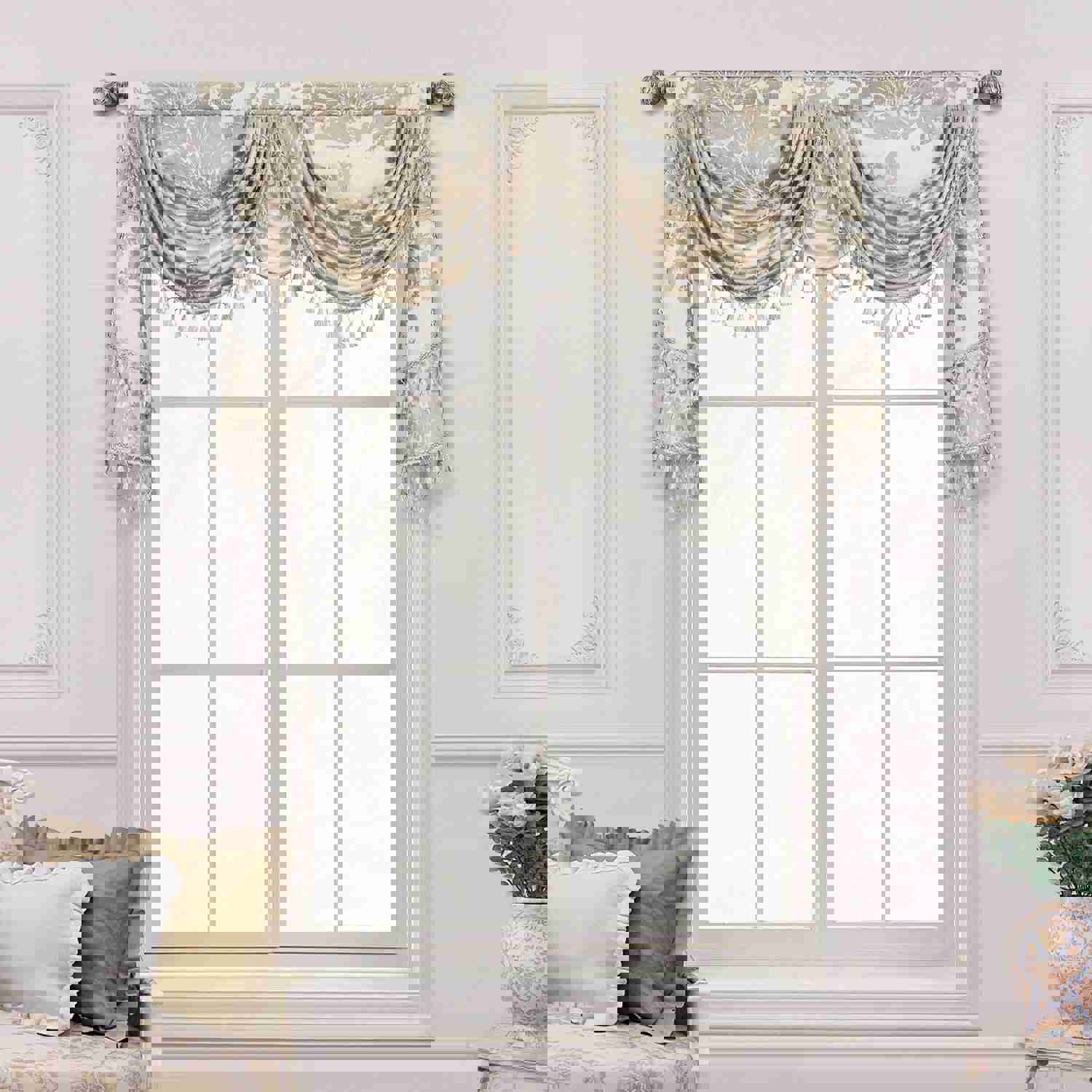 Paramo Swag Valance - Autumn Inspired Chenille Window Decoration