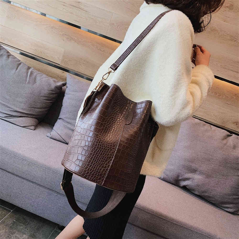 Vintage Leather Crossbody Bag for Women 2023, Stone Pattern Bucket Bag with Shoulder Belt