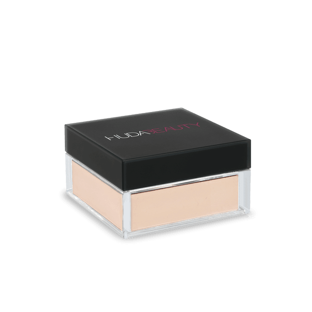 HUDA BEAUTY Easy Bake Loose Powder - POUND CAKE