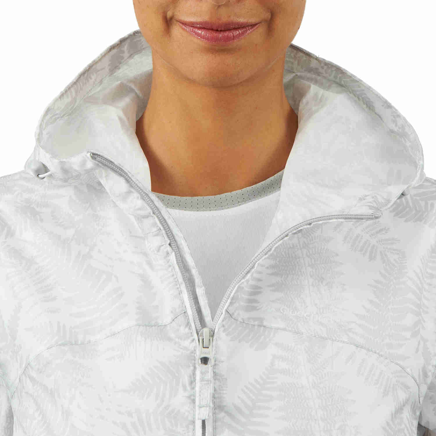 Quechua Women's Raincut Full Zip Jacket - Windproof, Waterproof, and Ventilated