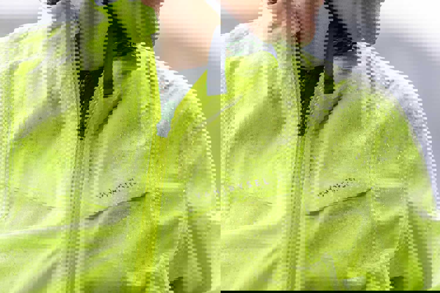 Van Rysel Women's Racer Rainproof Jacket
