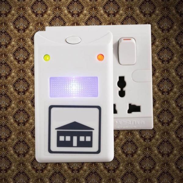 Advanced Ultrasonic Pest Repellent for Home Protection