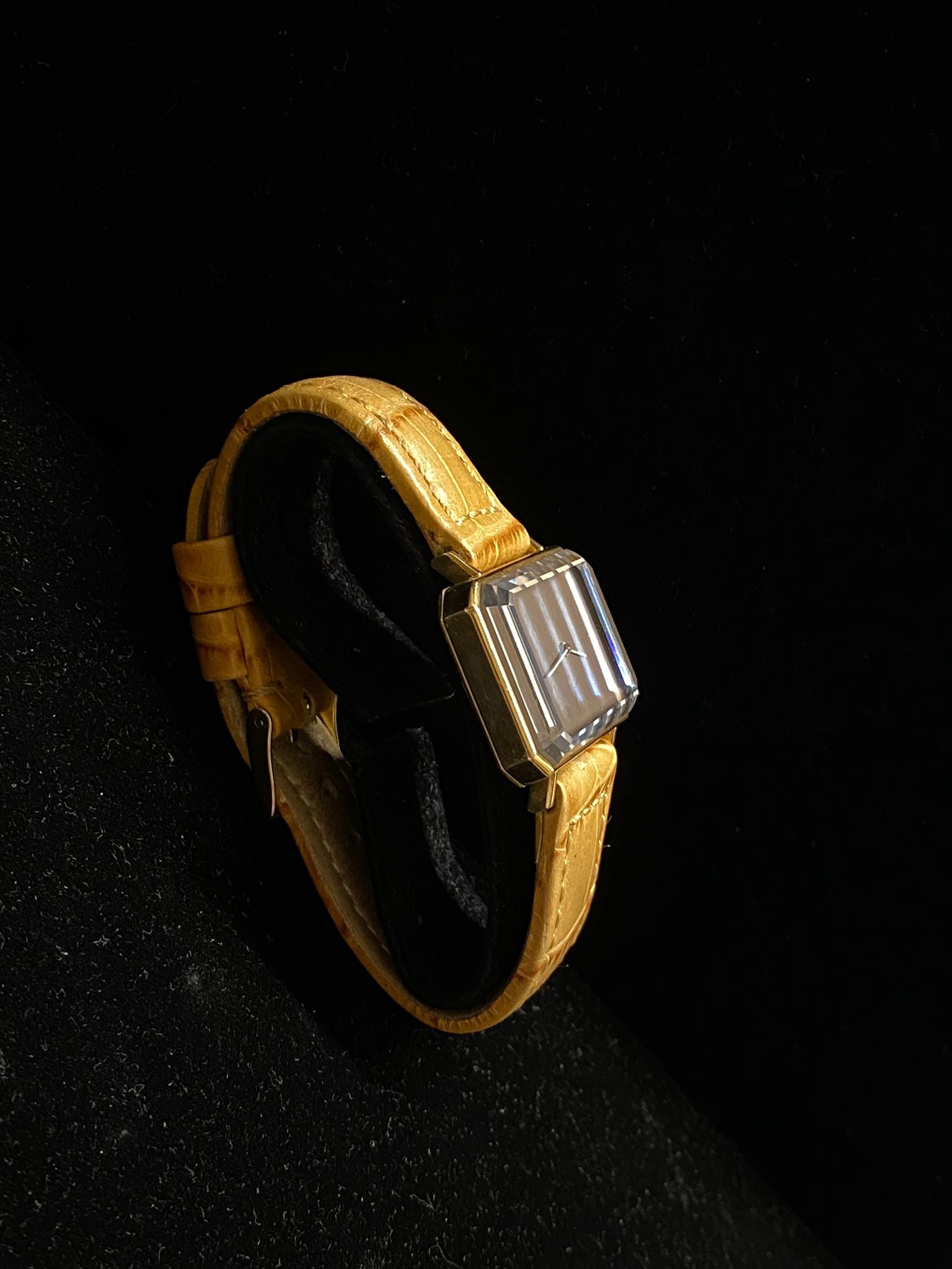 OMEGA De Ville Asymmetrical Rectangular Vintage Watch in 18K Gold