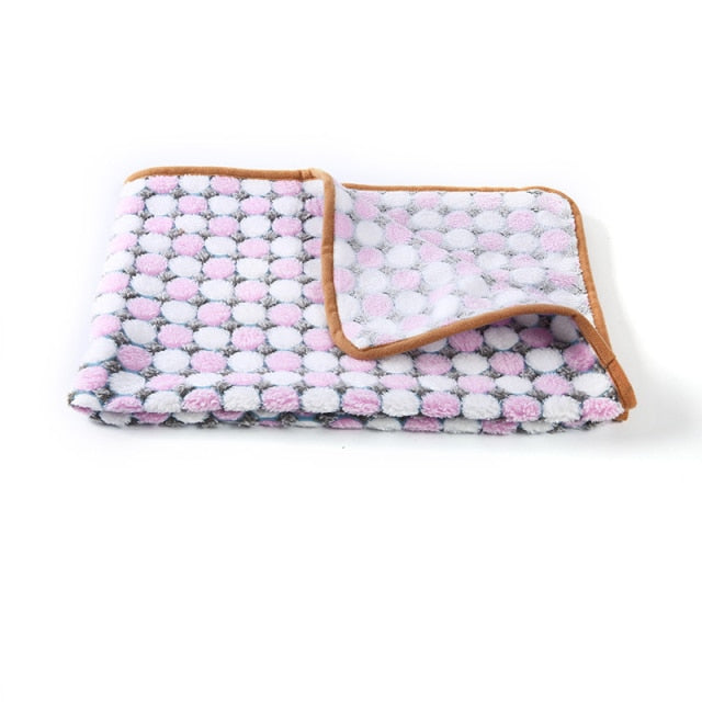Cozy Star-Printed Flannel Pet Mat for Cats and Dogs