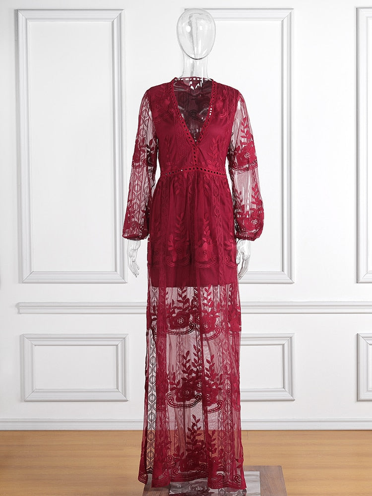 Summer 2023 Boho Women's Embroidered White Lace Maxi Dress