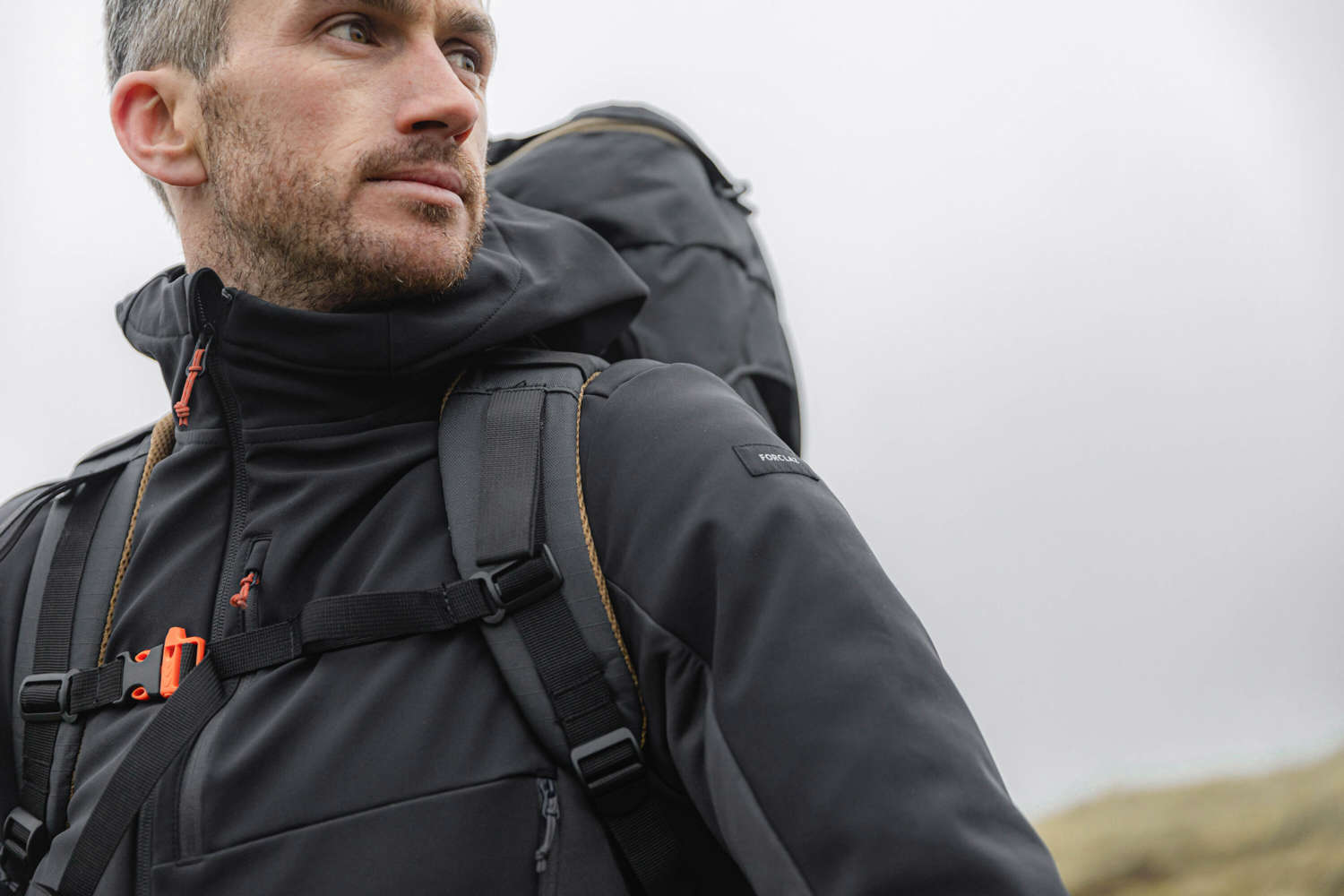 Men's MT500 Windbreaker Jacket - Lightweight & Windproof