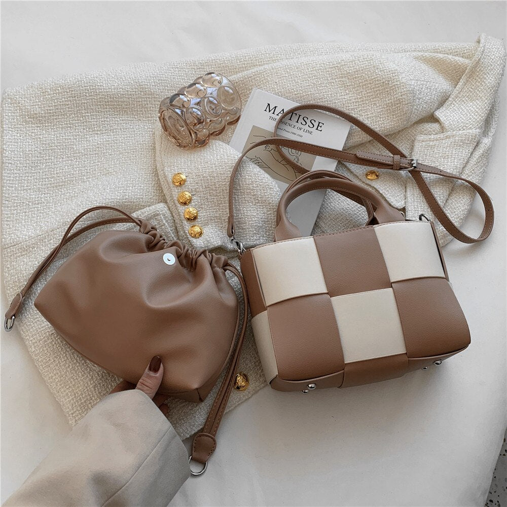 Kukombo Trendy Woven Checkered Women's Handbag