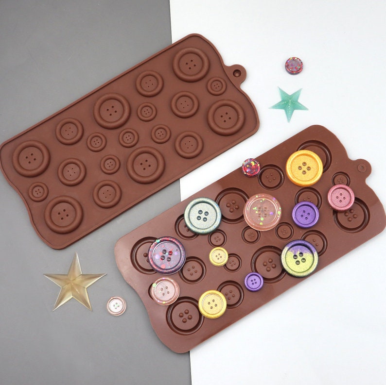 Silicone Button Mold - Flexible 4-Hole Rimmed for Crafting & Jewelry Making