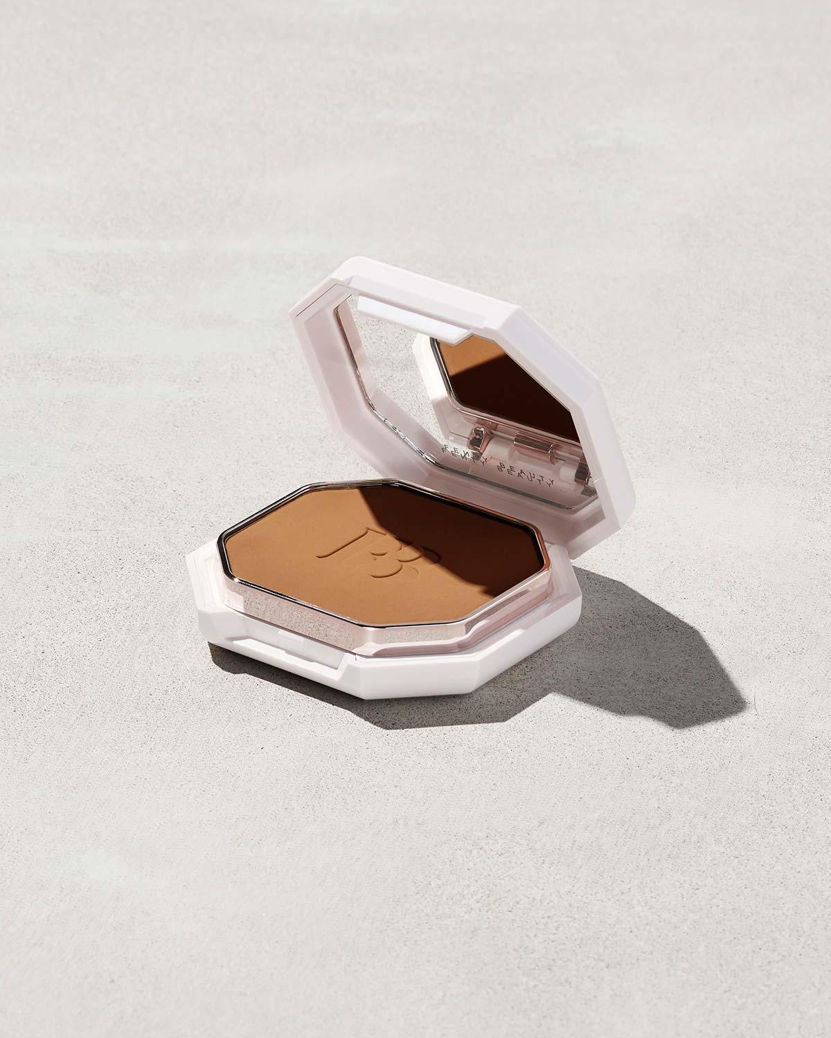 FENTY BEAUTY BY RIHANNA PRO FILT'R SOFT MATTE LONGWEAR POWDER FOUNDATION (340)