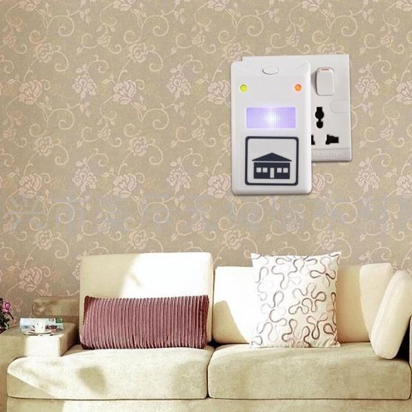 Advanced Ultrasonic Pest Repellent for Home Protection