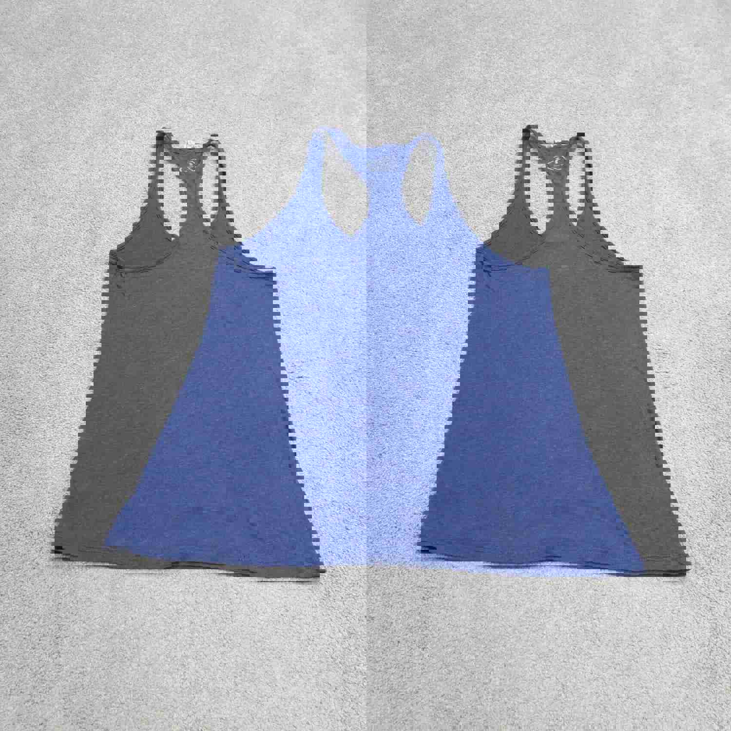 Women's Under Armour Purple Loose Fit HeatGear Tank Top, Medium