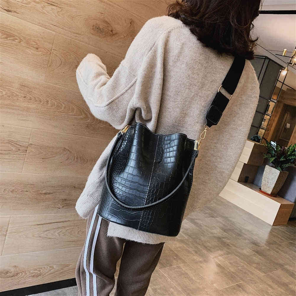 Vintage Leather Crossbody Bag for Women 2023, Stone Pattern Bucket Bag with Shoulder Belt