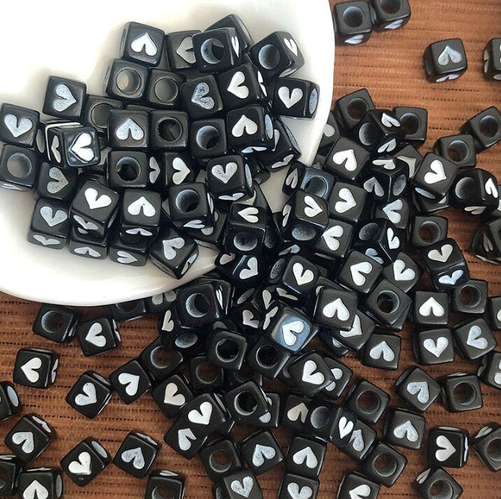 Stylish Acrylic Heart Beads for Creative Jewelry Making
