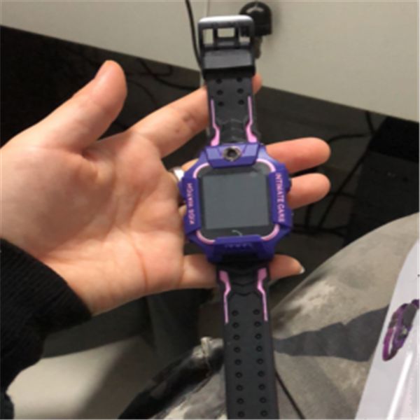 Children's Smart Watch with GPS Tracking and SOS Feature