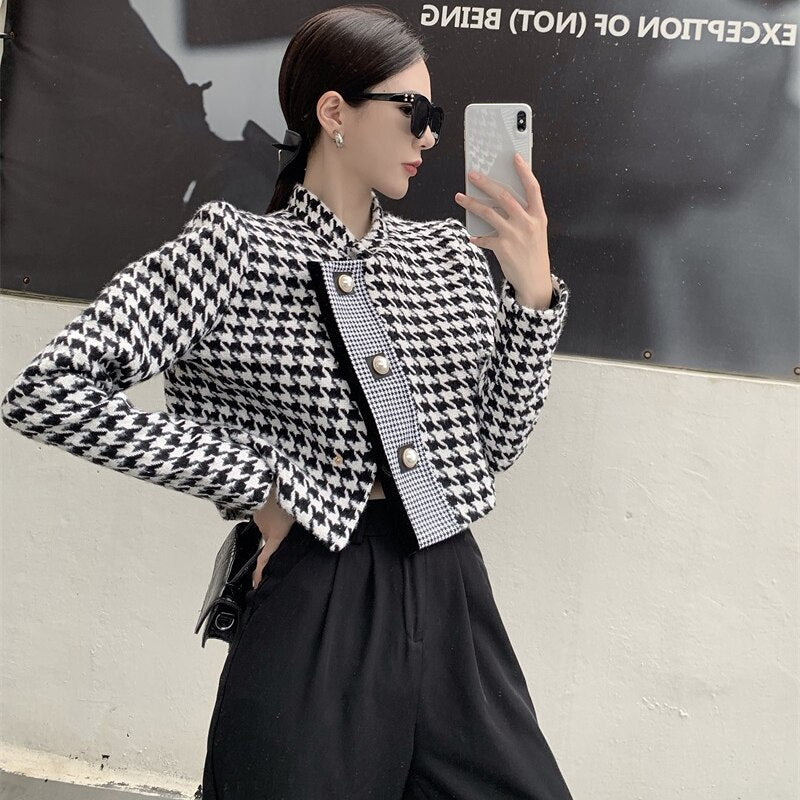 Autumn Women's Chic Plaid Short Coat