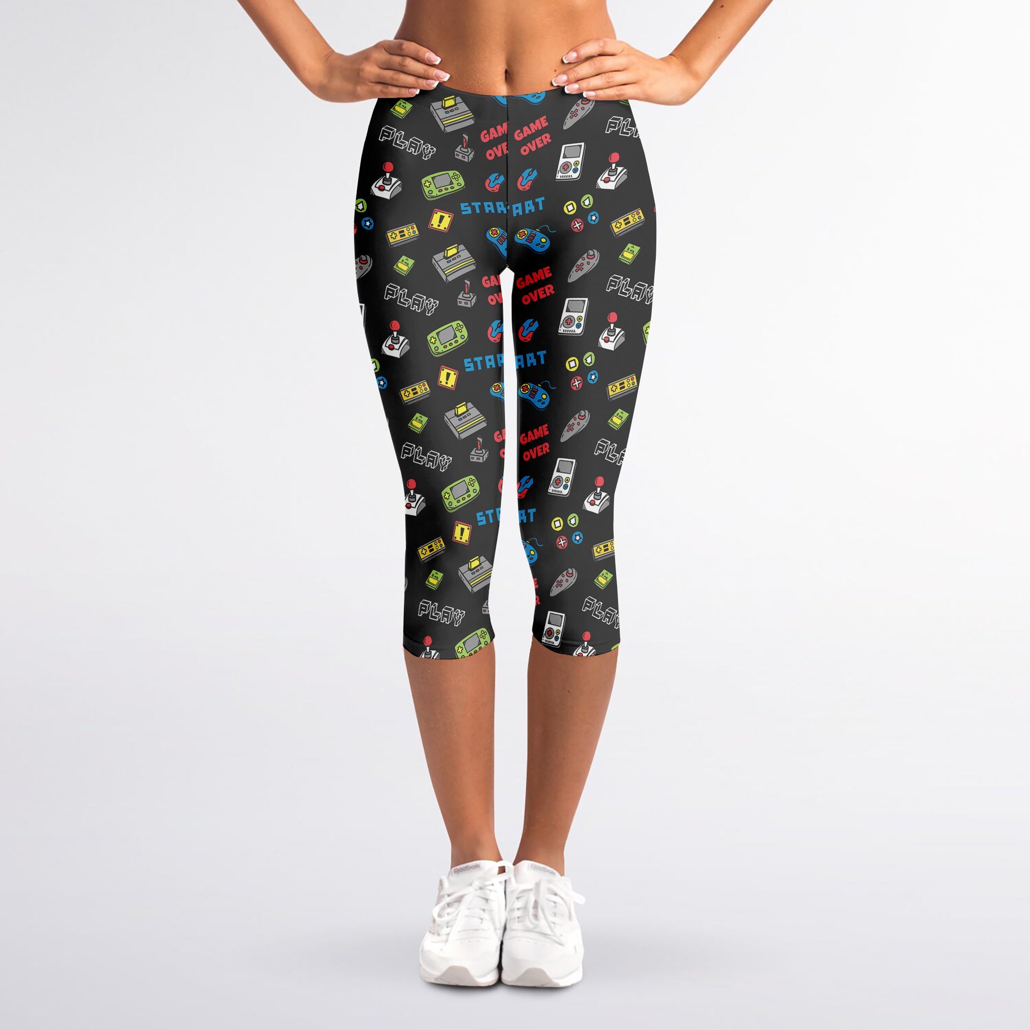 Stylish Video Game Pattern Women's Capri Leggings