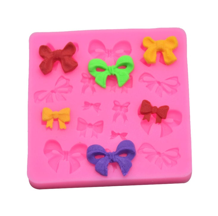 Silicone Bow Tie Mold - 16 Cavity Mini Bows for Crafting & Baking