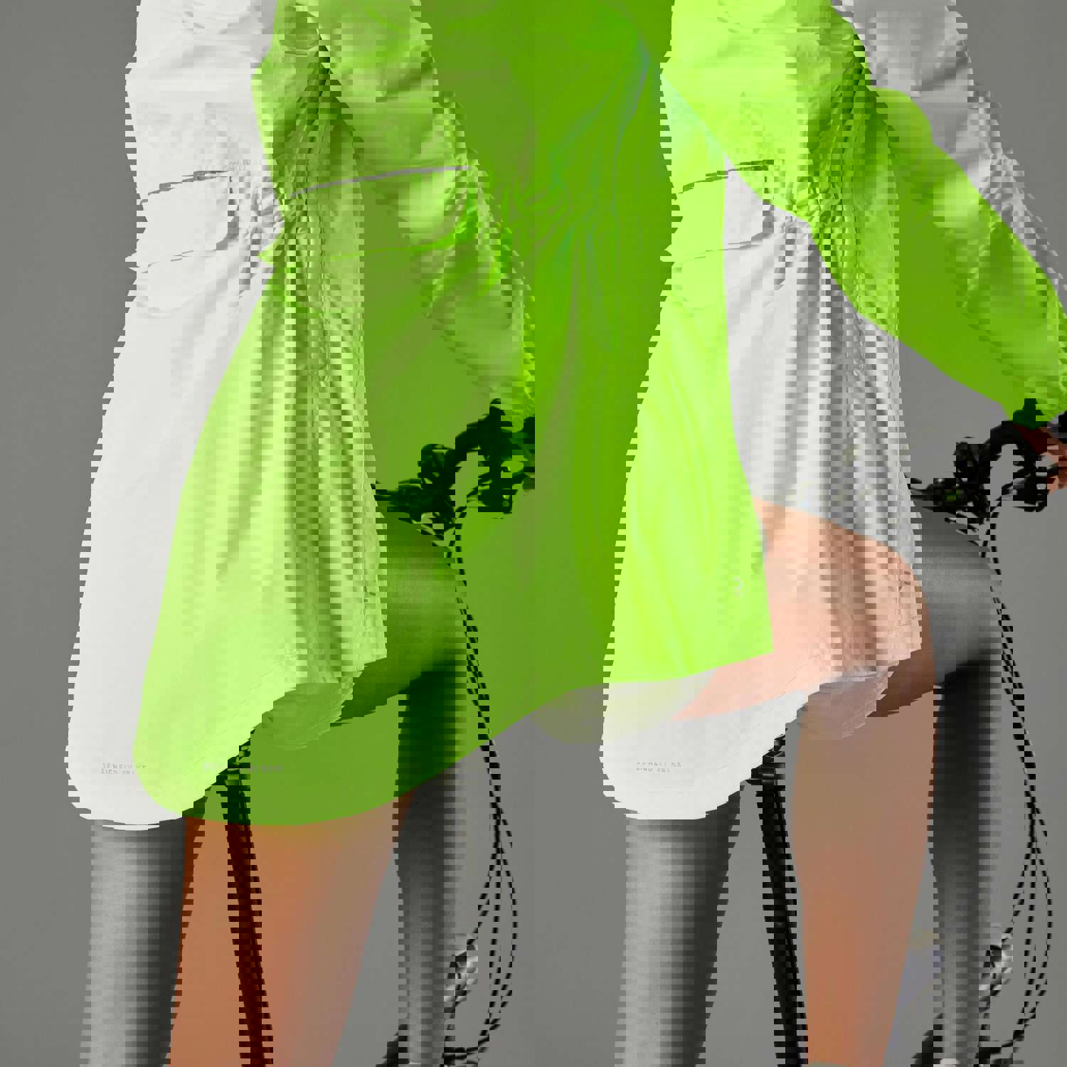 Btwin UC100 Women's High-Visibility, Waterproof Cycling Jacket