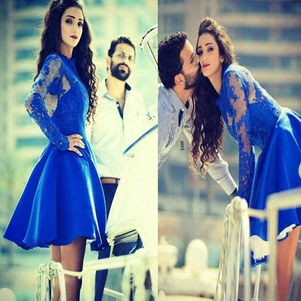 Elegant Long Sleeve Royal Blue Vintage Ball Gown for Homecoming & Prom