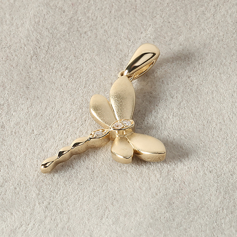 Exquisite 14K Yellow Gold Dragonfly Pendant with Diamonds