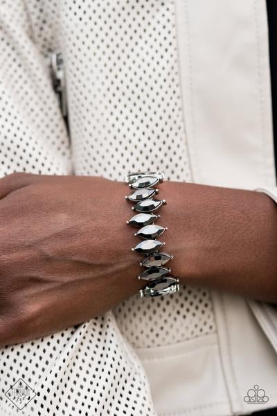 Chicago-Inspired Magnificent Musings Accessory Set