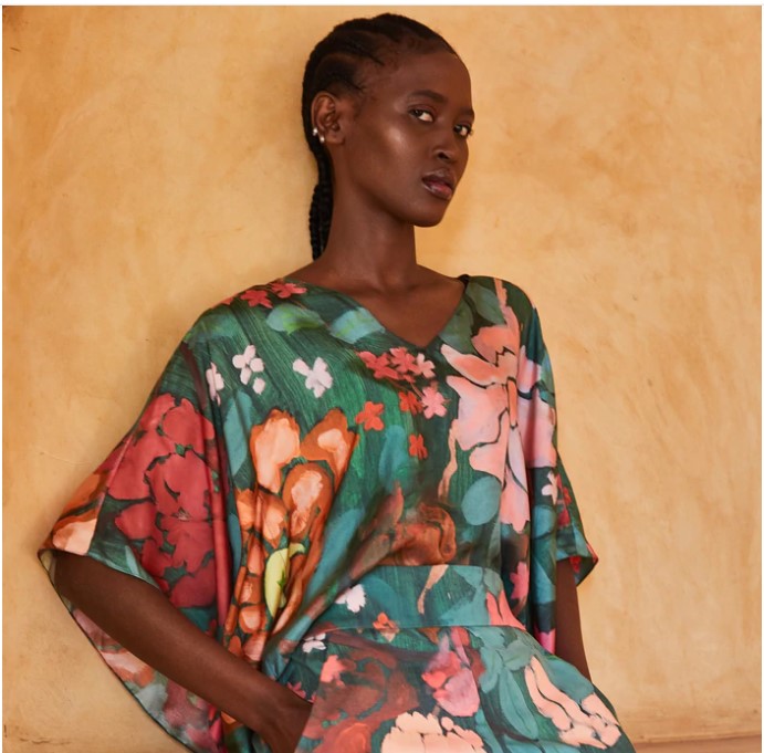 Brazilian Fashion Collection - 4 Trendy Items
