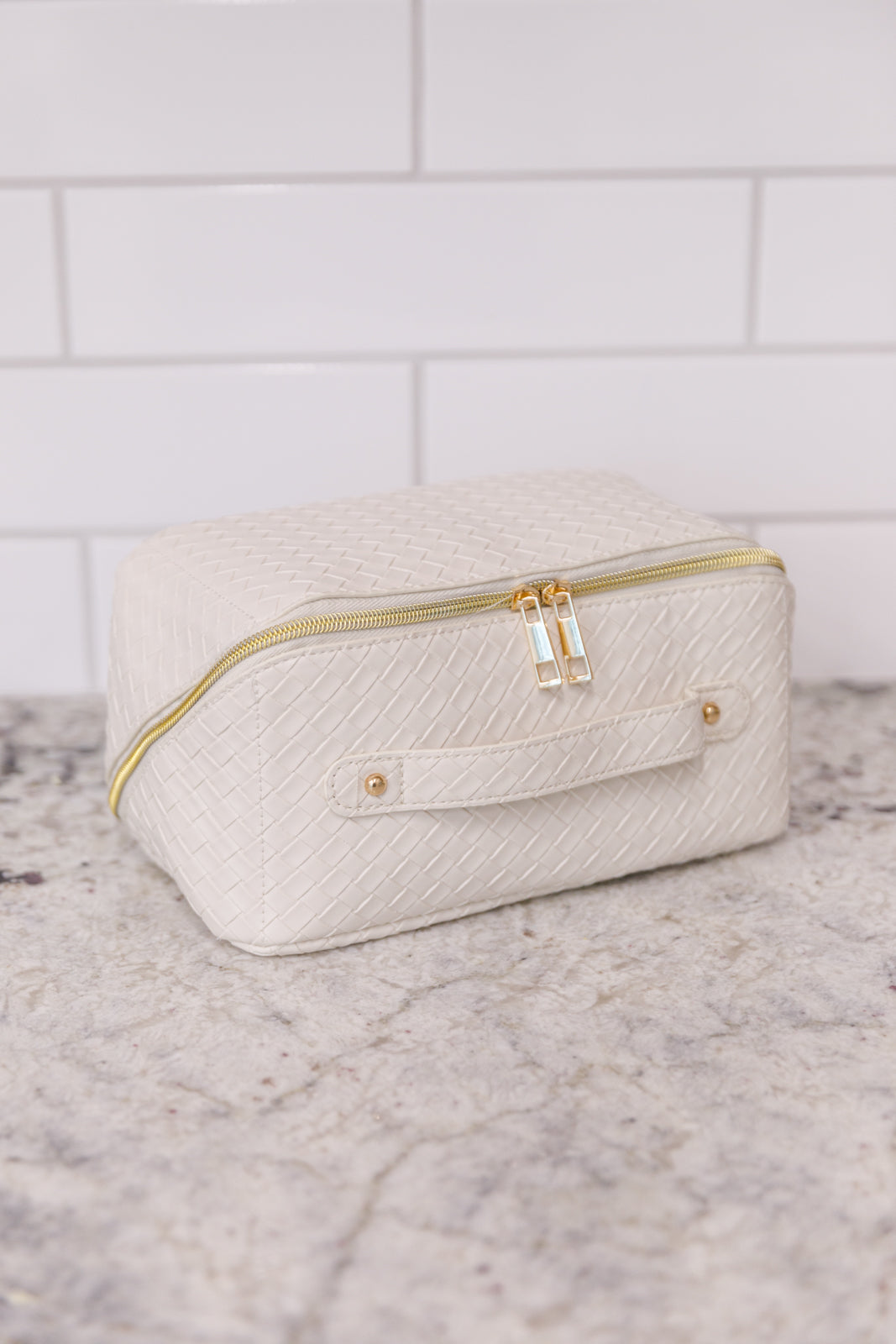 New Dawn Large Capacity Cosmetic Bag in Black