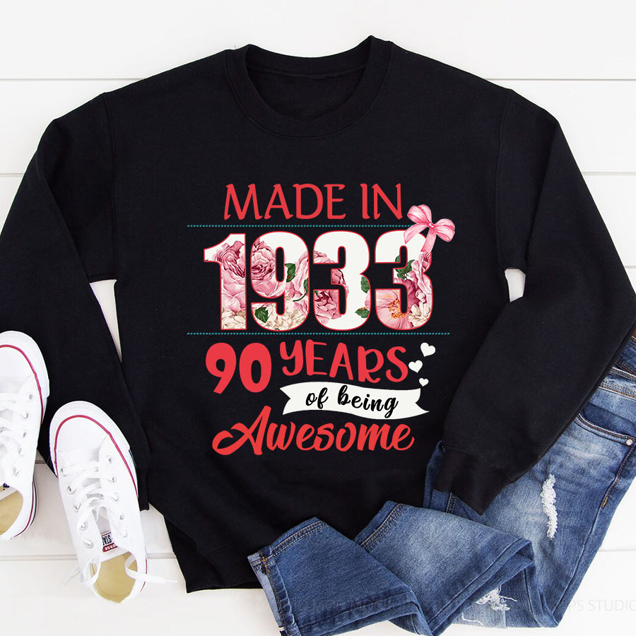 90th Birthday Vintage T-Shirt for Women: Celebrating 90 Years in Style
