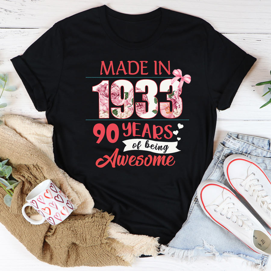 90th Birthday Vintage T-Shirt for Women: Celebrating 90 Years in Style