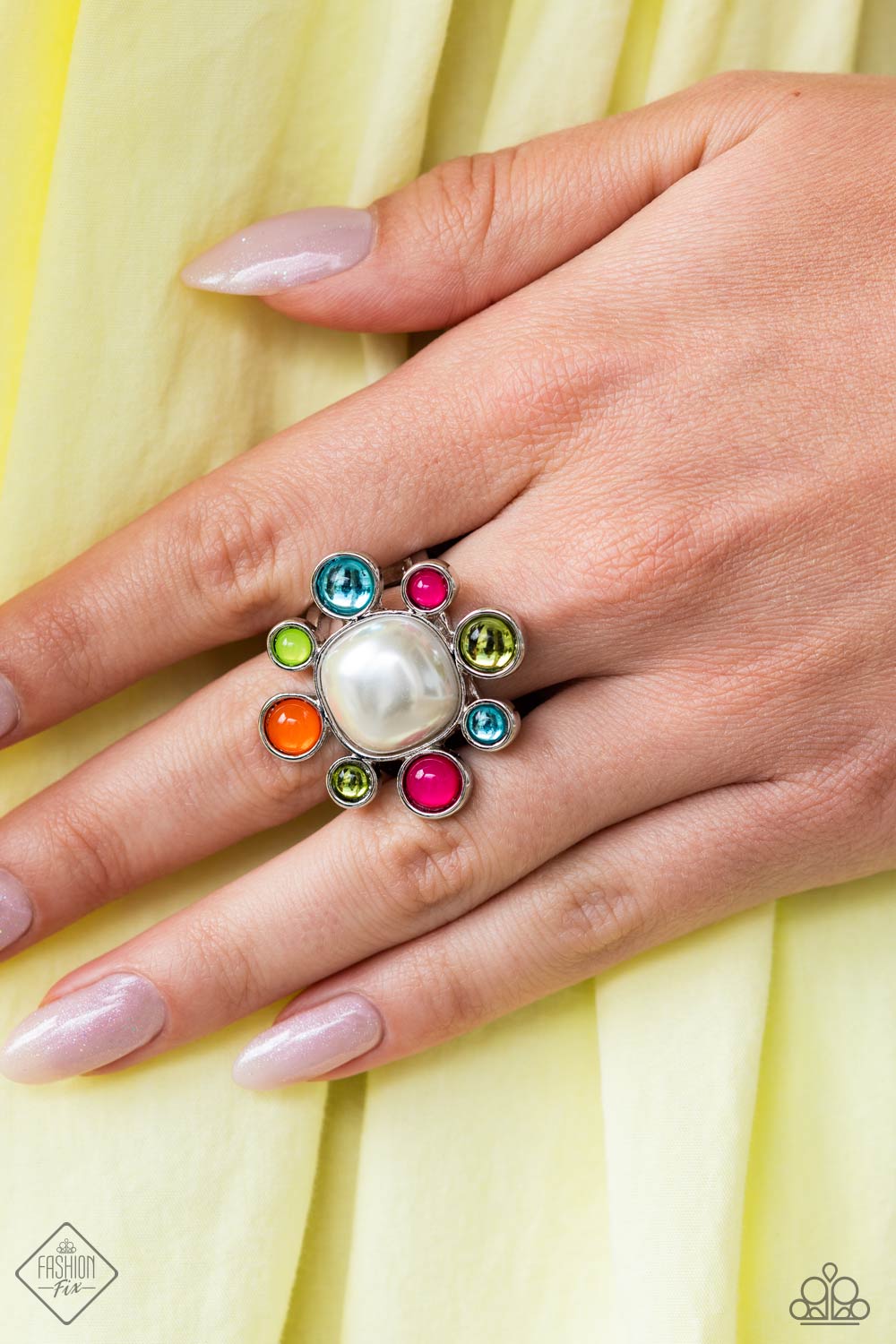 Sunset Sightings - Bold Fashion Statement Set - October 2023