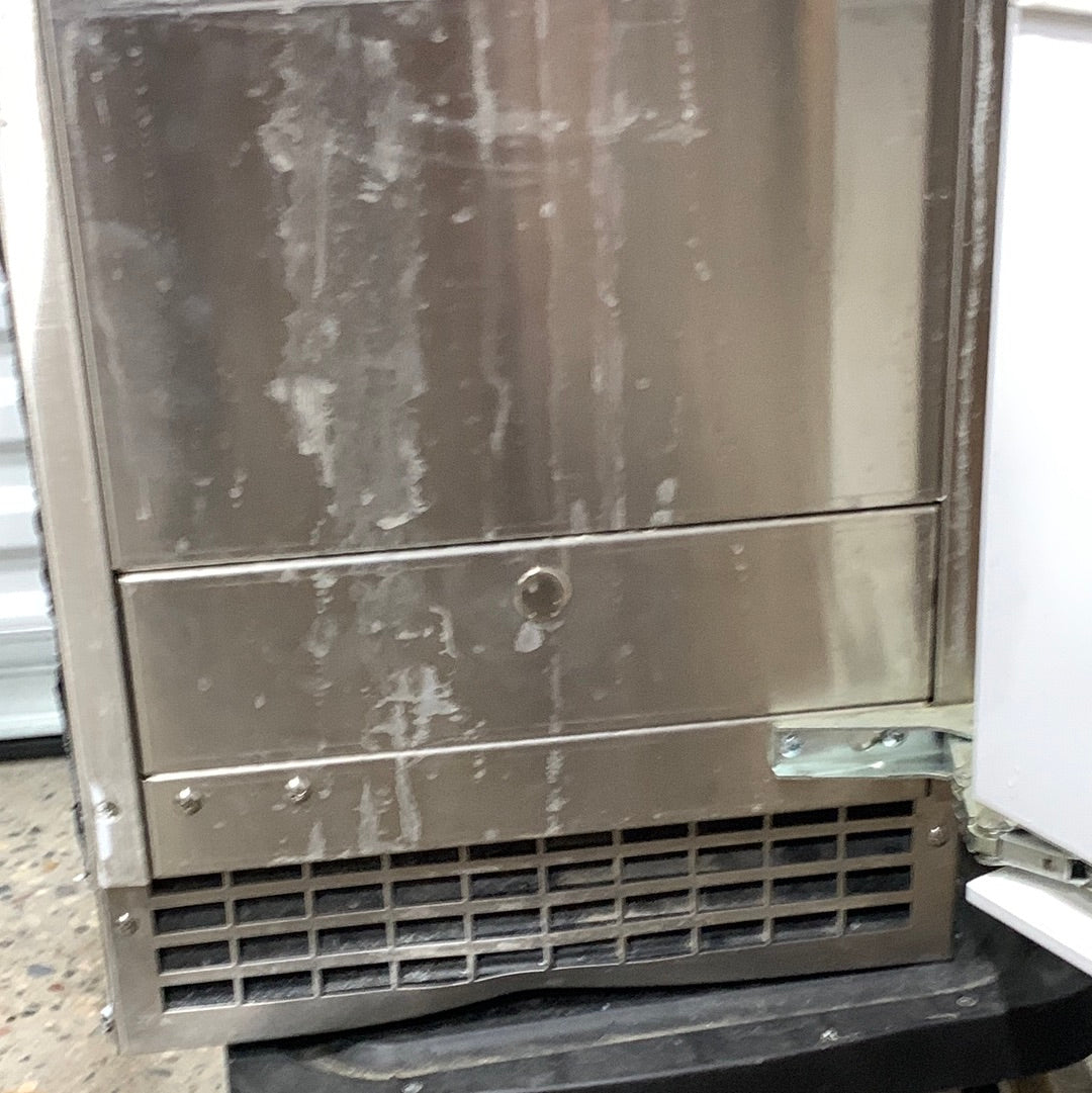 Used GE 15" 26-Lb. Nugget Ice Maker with Custom Panel Option