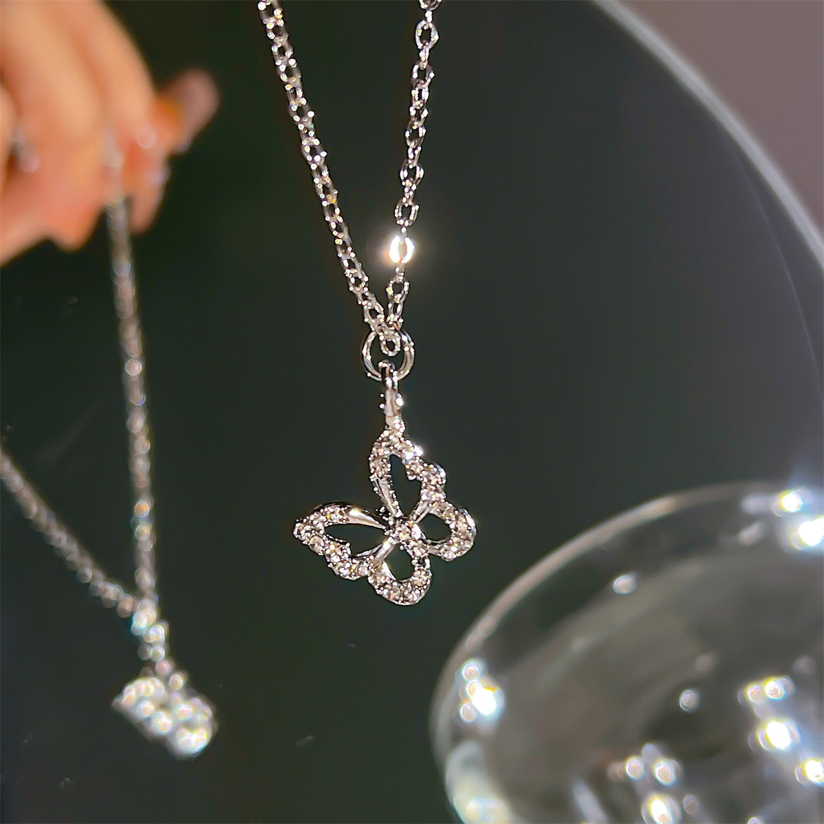 17KM Romantic Heart Pendant Zircon Necklace for Women