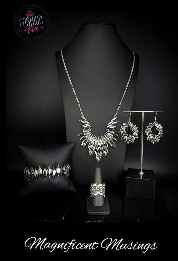 Chicago-Inspired Magnificent Musings Accessory Set