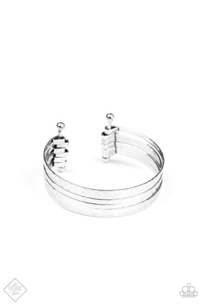 Malibu Chic - August 2020 Paparazzi Accessory Set