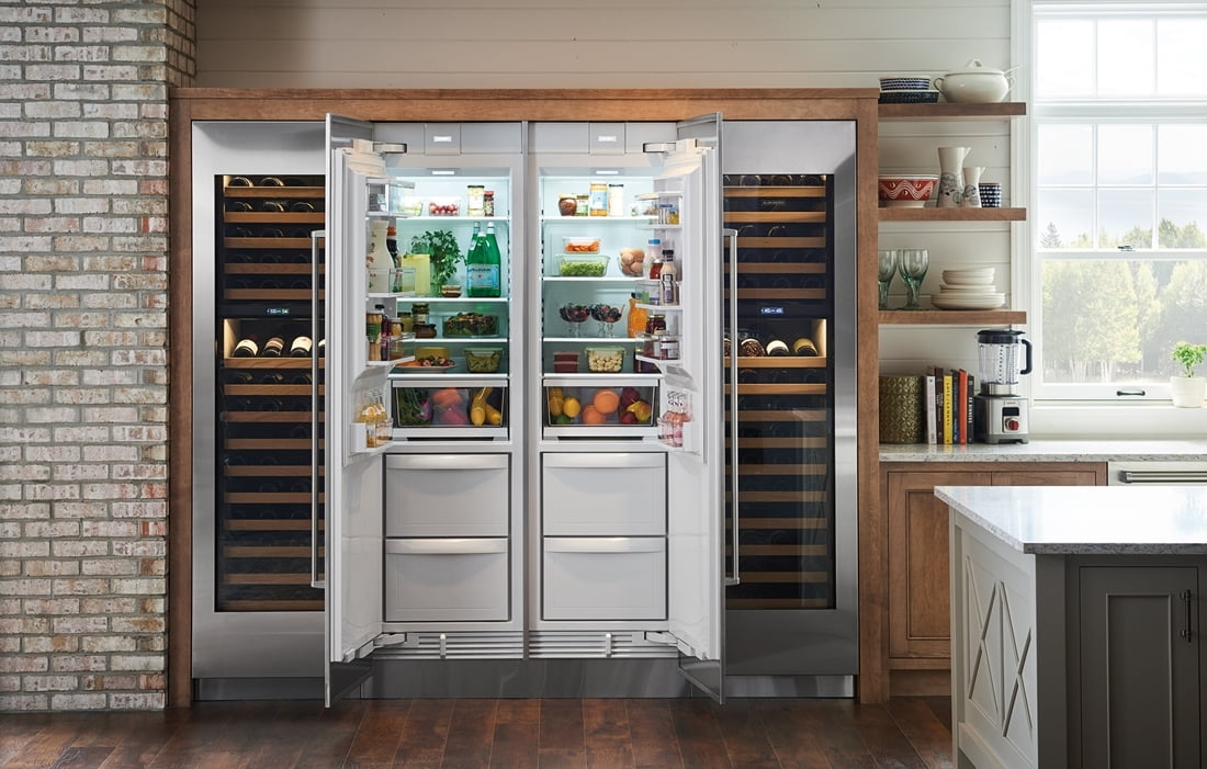 Sub-Zero IC24CILH 24" Dual-Zone Refrigerator/Freezer with Air Purification