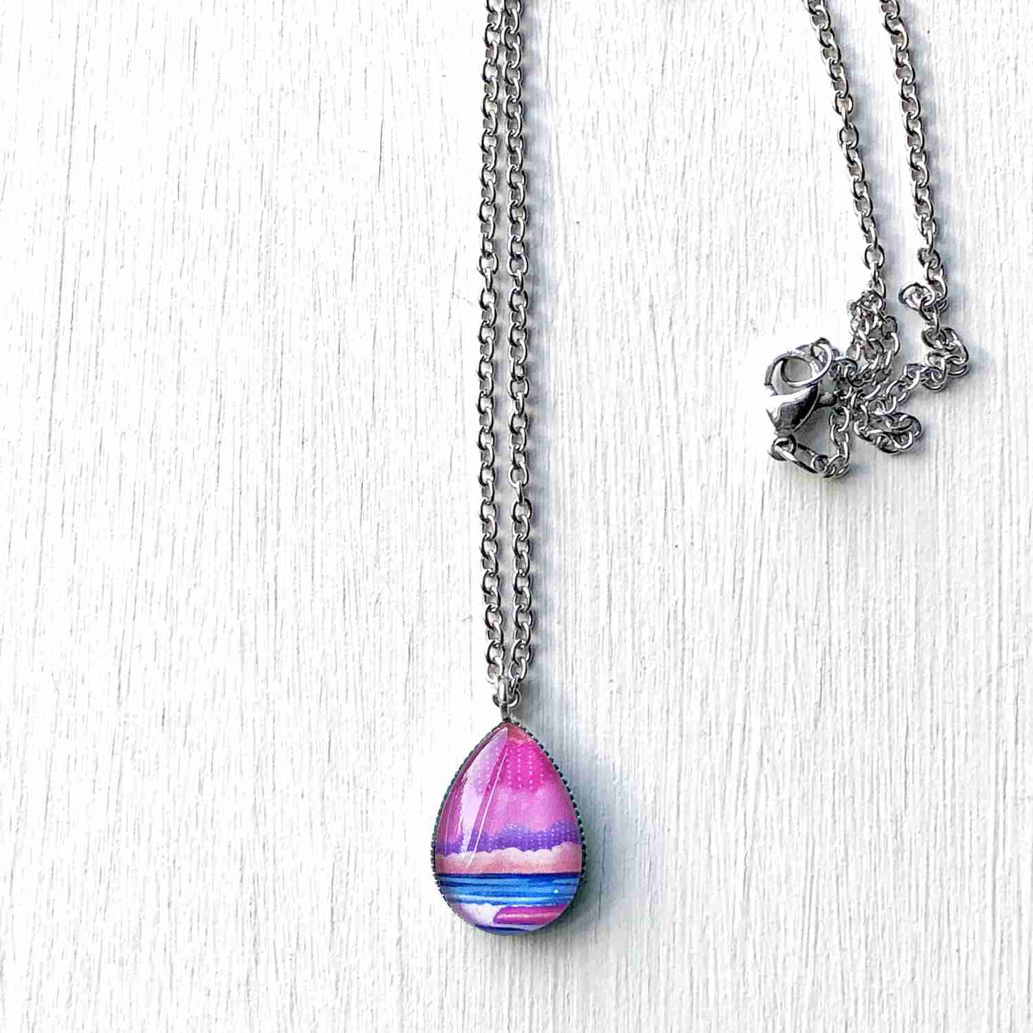 Stylish Art-Inspired Stainless Steel Teardrop Necklace & Earring Set